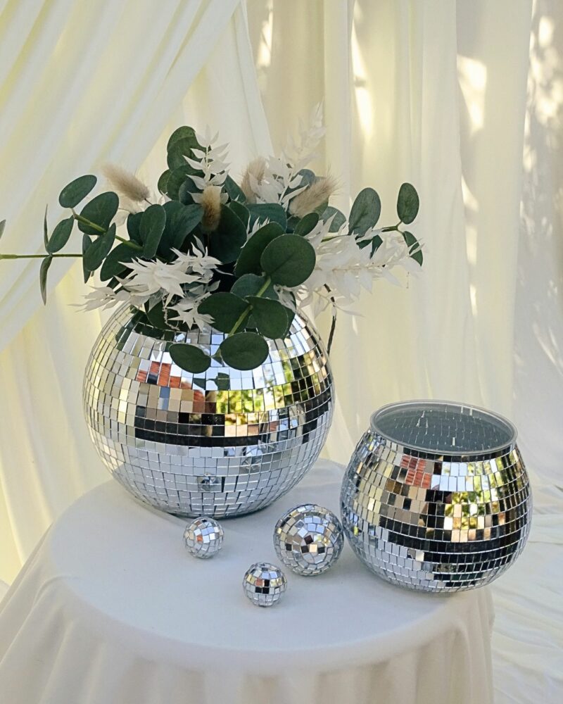 Vase boule à facettes